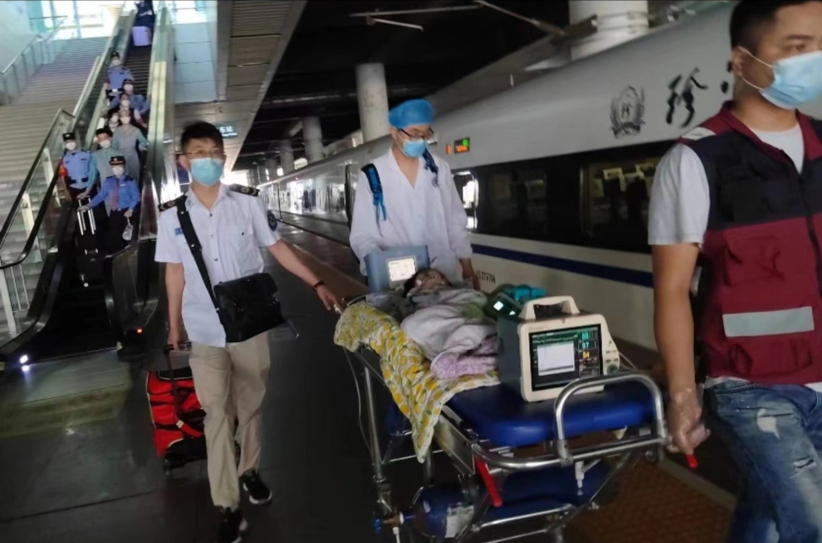 右玉县高铁转运公司